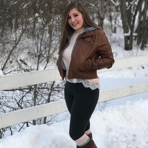 Meet your Posher, Nicole